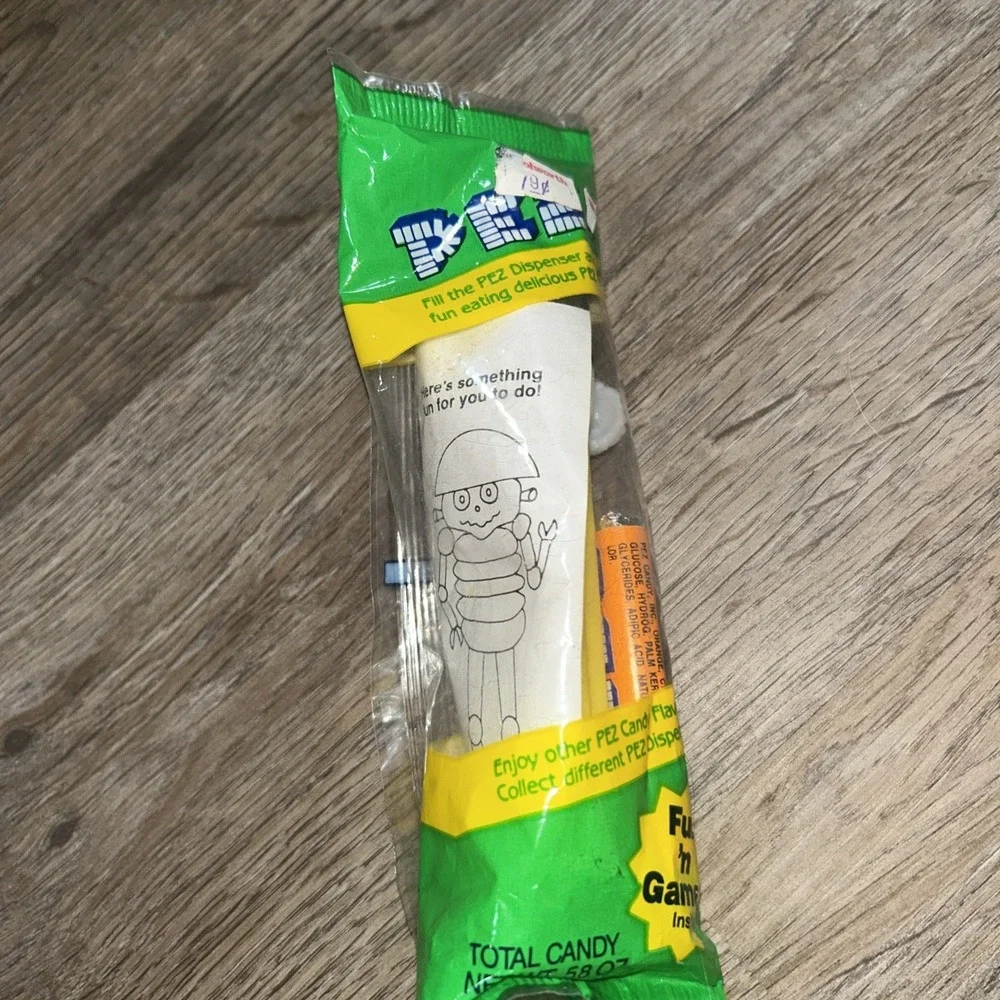 Pez Singles- Looney Tunes- Bugs Bunny B, Mint‎ in Bag